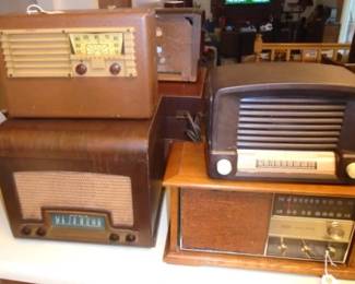 RADIOS