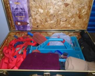 HORSE GROOMING LOCKER