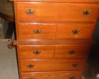 CHEST OF DRAWERS