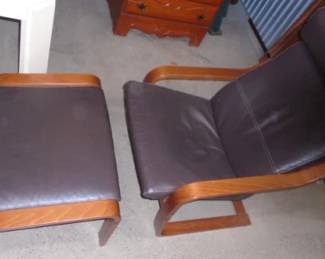 BENTWOOD CHAIR OTTOMAN