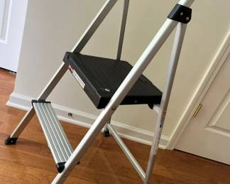 103 Cosco Aluminum Folding Step Stoolmin