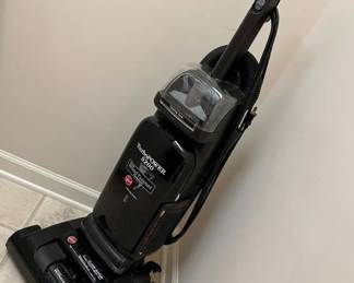 103 Hoover Vacuummin