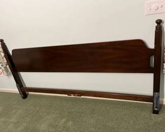 103 Kittinger Williamsburg King Bed Framemin