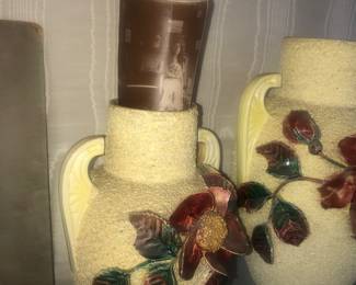 ORIGINAL FISHER FAMILY PHOTOGRAPH WITH RELEATIVE STANDING IN FRONT OF THIS VASE 3 PIECE PORCELAIN FLORAL SET.