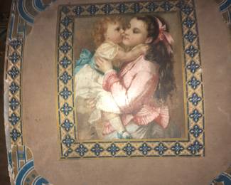 CLOSE UP PORTRAIT PANEL VIEW OF INSIDE STEAMER TRUNK PANEL AMERICAN 19TH CENTURY DOME TRUNK MUSEUM QUALITY VICTORIAN PORTRAITS IN DETAIL, ORIGINAL HARDWARE & LEATHER - PROVINANCE FROM THE LAWRENCE FISHER MANSION ESTATE LENOX AVENUE IN DETROIT