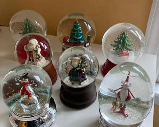 snowglobes