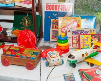 Vintage games and toys