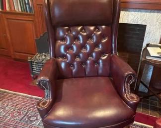 Brown Button - tufted Leather Chair