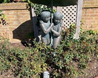 Bronze Boy and Girl with Umbrella Garden Fountain