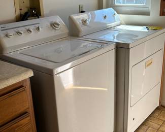 Kenmore washer/dryer. Matched set in great condition.