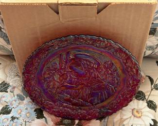 Fenton glass plate. Madonna and child.