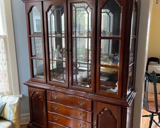 Beautiful China cabinet 