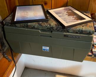 Camouflage cooler bench