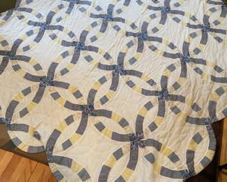 Vintage wedding ring quilt 