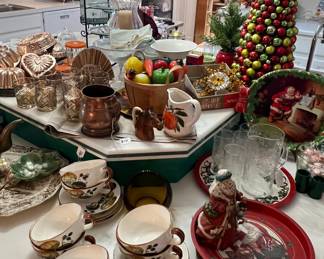 Kitchenware - mushroom pattern soup bowls & saucers
