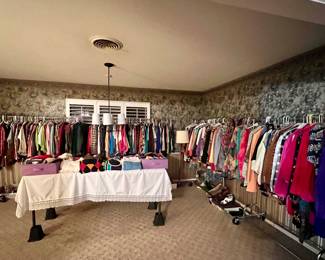 Women’s clothes - wholesale prices because we have a BUNCH of nice items