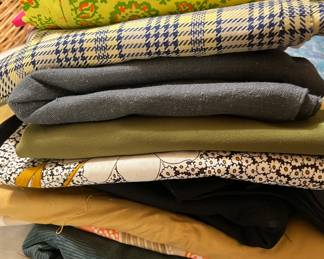 High quality fabric - some 100% cotton, lots of patterns, solids, large pieces