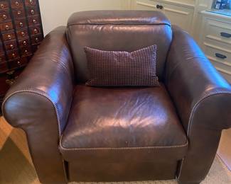 NATUZZI RECLINER SOFA AND 2 CHAIRS