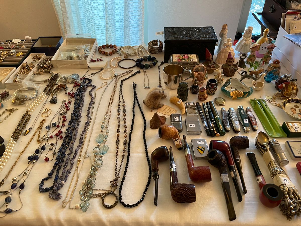 LAKE HIGHLANDS ESTATE SALE in Dallas, TX starts on 10/12/2023