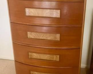 Vintage chest of drawers w/ inlaid burled walnut
