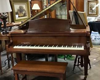 Brinkerhoff Mahogany baby grand piano. Brinkerhoff Piano Company produced exceptional quality instruments in Chicago from 1907 to 1950.