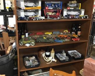 Collectible model cars, 1/18 diecast metal. Mercedes-Benz 500 K special roadster 1936, 1947 MG midget, Bugatti type 59 1934, Bugatti Atlantis, Dusenburg, 1933 Cadillac. Vintage Marks 1210 wind up tank toy, 1950s Marks fire control anti-aircraft unit # 12.Vintage metal toy trucks, much more!