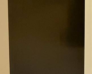 Black Column used as the stand for the Tete' de Femme included with the Sculpture.