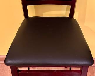 Single Counter Height Bar Stool