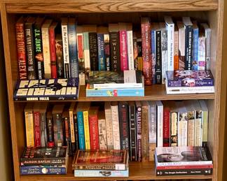 Another Bookcase Style with Tons of Hard and Softcover Books. Great Collection of over 1000 Books ++.