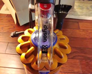Dyson dc40 vac.