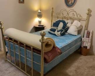 Full Size Brass Bed amd bedding 
