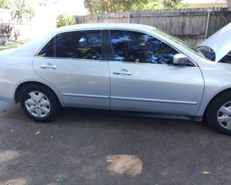 2004 Honda Accord LX. 87K. Very very good condition. 