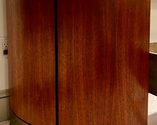 Glenn Furniture Corner Cabinet/Nightstand (California)