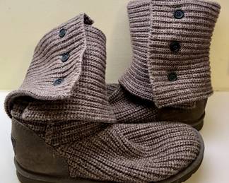 UGG Women's Classic Cardy Boots