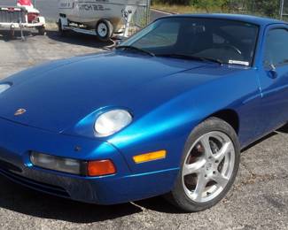 1988 Porsche 928 S4 Sports Car (5.0L V8), Odometer Reads 103,555 Miles