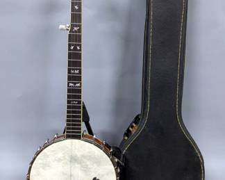 Wildwood Remo Fiberskin Banjo With Guitar Strap, In Hard Case