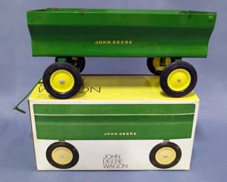 Vintage John Deere Wagon In Box