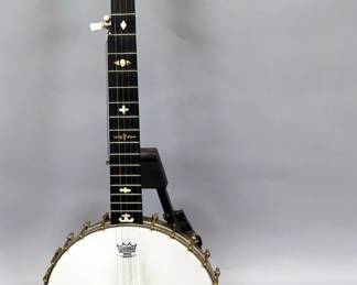 Remo Weatherking Banjo With Guitar Strap, In Soft Case