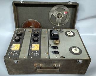 Vintage Akai M7 Gray Recorder, 20.5" L x 14" W x 7.5" H