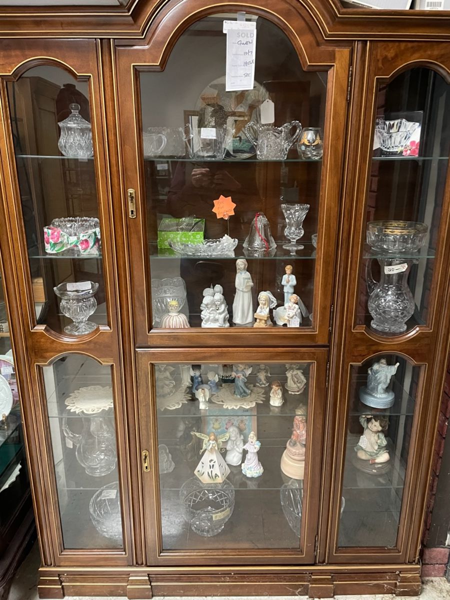 crystal glassware figurines