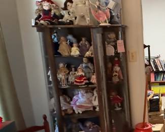 dolls collectables