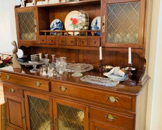 WOOD STORAGE CABINET