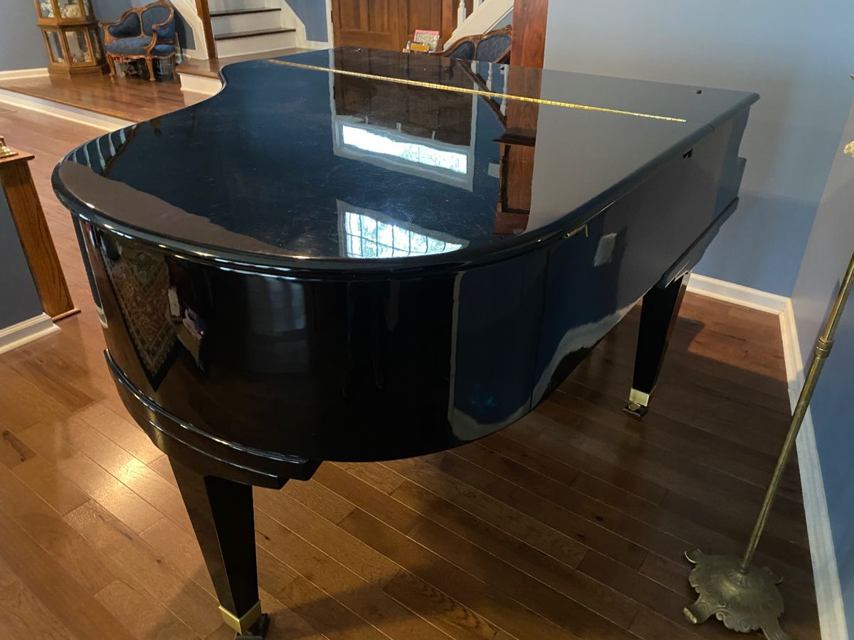 Grand piano