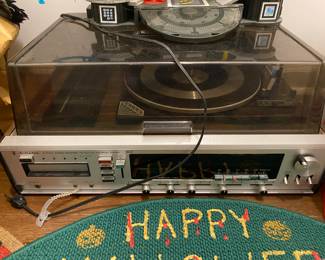 Several vintage stereos