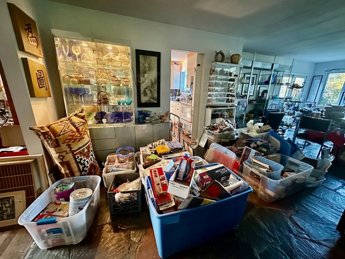 Redding, CT OnLine Auction and Estate... starts on 10/21/2023