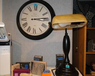 This lamp and clock are remarkable together