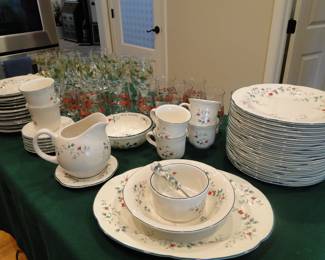 Beautiful complete set of dishes from Pfaltzgraff. Begin repeating descriptions here!. 