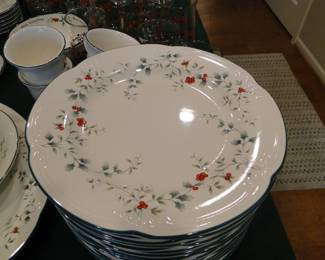 Beautiful complete set of dishes from Pfaltzgraff. Begin repeating descriptions here!. 