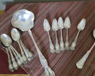Silverplated serving and spoon set