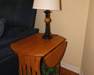Small, drop leaf side table